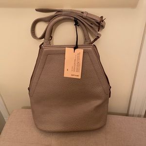 MATT & NAT LUCY crossbody handbag colour champagne